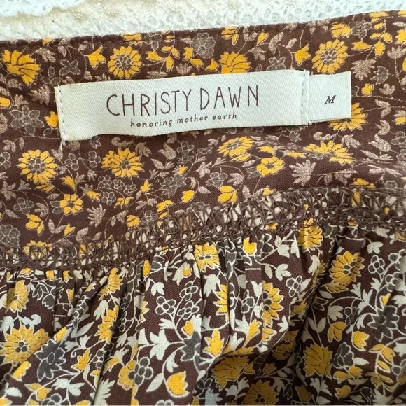 Christy Dawn Berkeley - Marron blooming vine - Picture 3 of 3